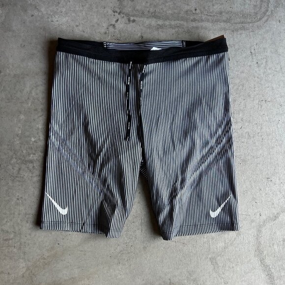 Nike Aeroswift Dri-Fit ADV 1/2 Length Running Tights Black FN3369-013 Men's XL